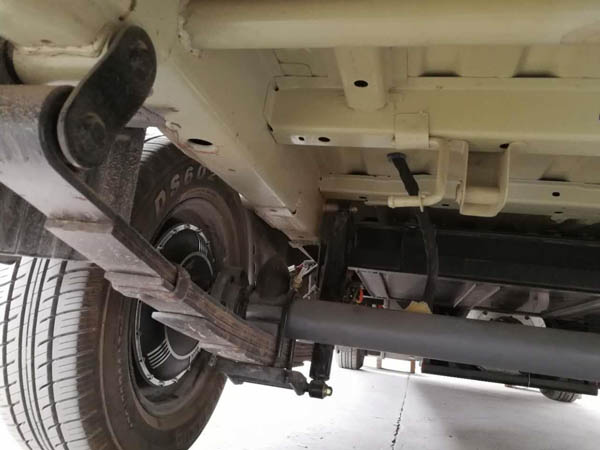 4x4輪轂電機驅動物流車